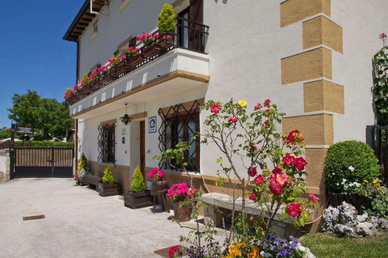 Casa Rural Lazkano En Sierra De Urbasa San Martín 外观 照片